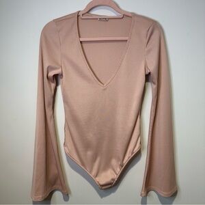 intimately by free people bell sleeve ribbed bodysuit size small